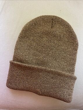 NWOT Anthropologie gold sparkle metallic knit beanie OS
